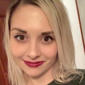 Meet your Posher, Justine